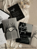 HOCHZEITS EINLADUNGEN Elegante Einladungen Klassische Karten Schwarzes Halloween-Hochzeitseinladungsset, glänzende schwarze Acryl-Einladungen, Goth-Hochzeitspapeterie, Skelettliebespaare schwarze Plexi-Hochzeitseinladungen Set21