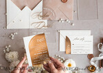 HOCHZEITS EINLADUNGEN Gold / Roségold / Silber / Glitzer Arch Golden Acryl-Hochzeitseinladungssuite, Samtbeige Hochzeitseinladungen, Glamour Plexiglas Hochzeitseinladungen34