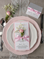 MENÜ & PROGRAMME  
 rustikal und Spitze Romantisches Blush-Pink Hochzeitsmenü mit Schleife, glamouröses minimalistisches Abendmenü mit Schleife, elegantes einfaches Partytischmenü, modernes weißes und pinkes Hochzeitsmenükarte.4