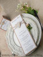 MENÜ & PROGRAMME  
 rustikal und Spitze Minimalistische weiße Hochzeitsmenüs, elegante rustikale Hochzeitsmenükarten, ästhetisches Hochzeitsdinner-Menü mit Holzherz, modernes Hochzeitsmenü, zartes klassisches Hochzeitsmenü.3