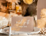 PLATZKARTEN / TISCHKARTEN  
 Acrylgold klar / Holz 3D Acryl Beige Platzkarte mit Ständer, Arch Clear Nude Taupe Namenskarten, Premium Luxus Sitzkarten, Platzkarten für Hochzeitsgäste, Gold Gäste-Eskortkarten38