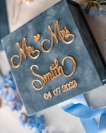 RINGTRÄGERBOXEN & KISSEN Samtkästchen für den Trauungszeremonie Staubblauer goldener Samt-Ringbox für die Zeremonie, Ringbox für die Hochzeitszeremonie 3 Ringe Samt, Boho Glam Hochzeitsringboxen für ihn und sie, luxuriöse Samt-Ringbox doppelt mit maßgeschneiderten Farben.11