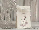 TISCHDEKORATIONSCHILDER   Glitzer Elegante handgerissene Kante mit Seidenband Hochzeitstischnummer – Luxuriöse Vintage Elfenbein Zeltkarte3