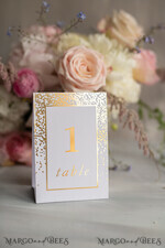 TABLE DECOR SIGNS glitter Luxury Gold Arabic Wedding Table Numbers, Glamour Golden Shine Wedding Table Cards, Elegant Handmade Wedding Décor, Glitter Modern Minimalist Wedding Stationery4