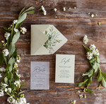 HOCHZEITS EINLADUNGEN Moderne Einladungen Florale Karten Oliven-Hochzeitseinladungen, Hochzeitseinladungen mit Oliven, Olive, Olivenblätter, florale Hochzeitseinladungen, moderne Hochzeitseinladungen, Pergament-Hochzeitseinladungen, Pergamentumschlag, grüne Hochzeitseinladungen, elegante Hochzeitseinladungen, italienische Hochzeitseinladungen, italienischer Stil, italienische Romantik, Hochzeit im Ausland, Hochzeitseinladungen für Reisen, Grünpflanzen, Pastellblumen, Kalligrafie, Oliven-Hochzeitkarten, Oliven-Hochzeitzubehör.22