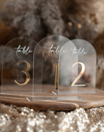 TABLE DECOR SIGNS Acrylic table decor Numbers Acrylic Arch Table Numbers, Clear Acrylic gold Signs, Gold Plexi Table Numbers, Luxury Wedding Table Decor, Wedding Signage Gold mirror UV white, table numbers 15