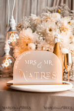 TABLE DECOR SIGNS Acrylic table decor Numbers Acrylic Arch frozen Top Table sign, White and Golden Top Table Signs, Gold 3D Top Table sign, Elegant Luxury Wedding Mr & Mrs  Table Decor, Glam Wedding Signage10