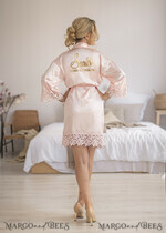 BRIDESMAID/BEST MAN BOX WILL YOU BE MY BRIDESMAID Bridesmaid Luxury Satin Robe, Maid og Honor Gift Box, Spa Day cosmetic wedding set16