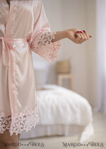 BRIDESMAID/BEST MAN BOX WILL YOU BE MY BRIDESMAID Bridesmaid Luxury Satin Robe, Maid og Honor Gift Box, Spa Day cosmetic wedding set16