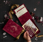 HOCHZEITS EINLADUNGEN Einladungen für VIP/ Boxeinladungen für Eltern Blush Pink Boxed Hochzeitseinladungset, 3D Gold Plexi Hochzeitseinladung Suite Luxusbox, elegante Boho Samt-Hochzeitskarten, maßgeschneiderte goldene Einladungen26