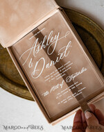 WEDDING INVITATIONS Invitations for VIP/ boxed Invites for Parents Luxury Gold Foil Wedding Invitations in velvet box, Plexi Glamour Wedding Invitation Suite Luxury Box, Romantic Velvet Wedding Cards, Bespoke Golden Invites27