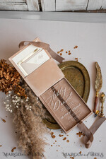 WEDDING INVITATIONS Invitations for VIP/ boxed Invites for Parents Luxury Gold Foil Wedding Invitations in velvet box, Plexi Glamour Wedding Invitation Suite Luxury Box, Romantic Velvet Wedding Cards, Bespoke Golden Invites27