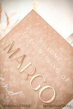 TABLE PLANS AND WEDDING WELCOME SIGNS plexi gold / velvet Luxury Velvet beige Wedding Welcome Sign, Golden Wedding Decor, Personalised Wedding Sign, Wedding Gift, Welcome Wedding Board BpPXSet8