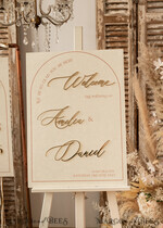 TABLE PLANS AND WEDDING WELCOME SIGNS plexi gold / velvet Arch Velvet Wedding Welcome Sign, Golden Wedding Decor, Personalised Wedding Sign, Elegant Welcome Wedding Board 46