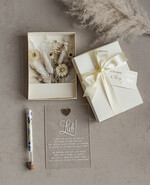 NEWLY WEDS COUPLE GIFTS Geldgeschenk zur Hochzeit  Geschenkschachtel für Geld Geldgeschenk zur Hochzeit mit Strauß aus Trockenblumen personalisiert21