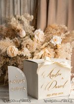 KARTONBOXEN  
 Samtkartenboxen Elfenbein Geschenkkartenbox & Karten Geschenke Schild Set, Samt Klassische Hochzeitswunschbrunnen Geldgeschenkkartenbox, Personalisierte Gold Plexi Hochzeitskartenbox, Luxuriöse Kartenbox, Hochzeitskartenbox mit Deckel, Hochzeitsgeldbox16