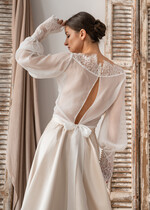 BRIDE bolero, robes, garter LACE WEDDING BOLERO Ivory Silk and Lace Wedding bolero long sleeve, Shrug Women Wedding, Bridal Backless Coverup, Ivory Blouse for Bride, Bridal Lace Blouse, dress capalet22