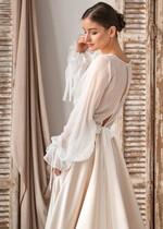 BRIDE bolero, robes, garter LACE WEDDING BOLERO Ivory Silk Wedding bolero long sleeve, Shrug Women Wedding, Bridal Modest Coverup, Boho Blouse for Bride, Bridal Lace Blouse, dress capalet30