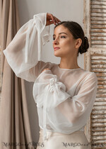 BRIDE bolero, robes, garter LACE WEDDING BOLERO Ivory Silk Wedding bolero long sleeve, Shrug Women Wedding, Bridal Modest Coverup, Boho Blouse for Bride, Bridal Lace Blouse, dress capalet30