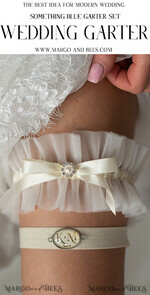 BRAUT Bolero, Kleider, Strumpfband STRUMPFBAND FÜR DIE BRAUT Set aus zwei Gürteln, personalisierter Hochzeitsgürtel in Box, etwas blauer Tüllgürtel & personalisiertes Wurfset, Gürtel für die Braut, Geschenkgutschein für die Braut, Elfenbein-Tüllgürtelset, Geschenk für die Braut, Wurfgürtel12