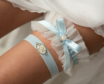 BRAUT Bolero, Kleider, Strumpfband STRUMPFBAND FÜR DIE BRAUT Set aus zwei Gürteln, personalisierter Hochzeitsgürtel in Box, etwas blaues Tüll-Gürtel & personalisiertes Wurfset, Gürtel für die Braut, Geschenk zur Brautparty, Tüll-Gürtel-Set, Geschenk für die Braut, Wurf-Gürtel.12