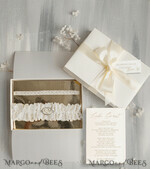 BRIDE bolero, robes, garter Geschenkidee für die Braut Strumpfband Exklusives Geschenkset für die Braut – Doppeltes Strumpfband mit Grußkarte in edler Geschenkbox4