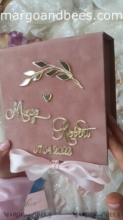 RINGTRÄGERBOXEN & KISSEN Samtkästchen für den Trauungszeremonie Blush Pink Goldene Samt Hochzeitsringbox für die Zeremonie, Ringbox für die Hochzeitszeremonie 3 Ringe Samt, Boho Glam Hochzeitsringboxen für ihn und sie, Luxuriöse Samt Ringbox doppelt maßgeschneiderte Farben10