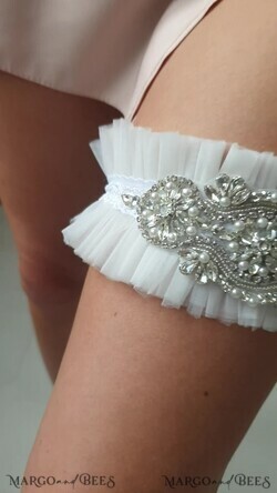 BRIDE bolero, robes, garter GARTER FOR BRIDE wedding garter set in box,  tulle & crystals garter set, garter for bride, bridal shower gift for bride, ivory tulle garter set, gift for bride6