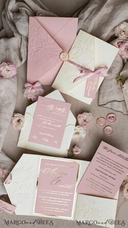 HOCHZEITS EINLADUNGEN geprägte Einladungen Feine Kunstgeprägte Blinde Elfenbein Gold Hochzeitseinladung, Goldene geprägte Rosen Florale Hochzeitseinladung, Boho Ecru Geprägte Einladungskollektion, Baumwollpapier Hochzeitseinladungskollektion, Ziegelrand Einladungen, Zerrissene Kanten Hochzeitseinladungen gold.26