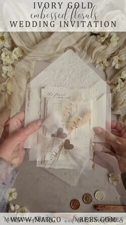 HOCHZEITS EINLADUNGEN geprägte Einladungen Feine Kunst geprägte Elfenbein-Gold-Hochzeitseinladung mit zerrissenem Chiffonband, goldgeprägte Rosenblüten-Hochzeitseinladung.15