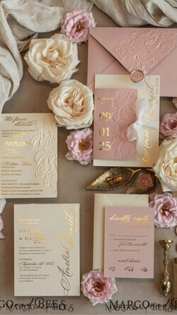 HOCHZEITS EINLADUNGEN geprägte Einladungen Blush Gold Hochzeits Einladung mit chiffon zerrissenem Bogen, Verpackung Goldene Elegante Rosen Florale Hochzeits Einladung mit 3D Prägung Blumen25