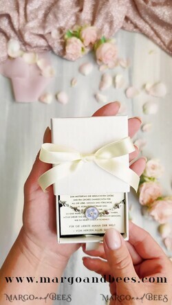 Geschenke zum Muttertag Schmuck für Mama zum Muttertag Geschenk für Mama – Armband mit Vergissmeinnicht-Blume in Geschenkbox mit Widmung5